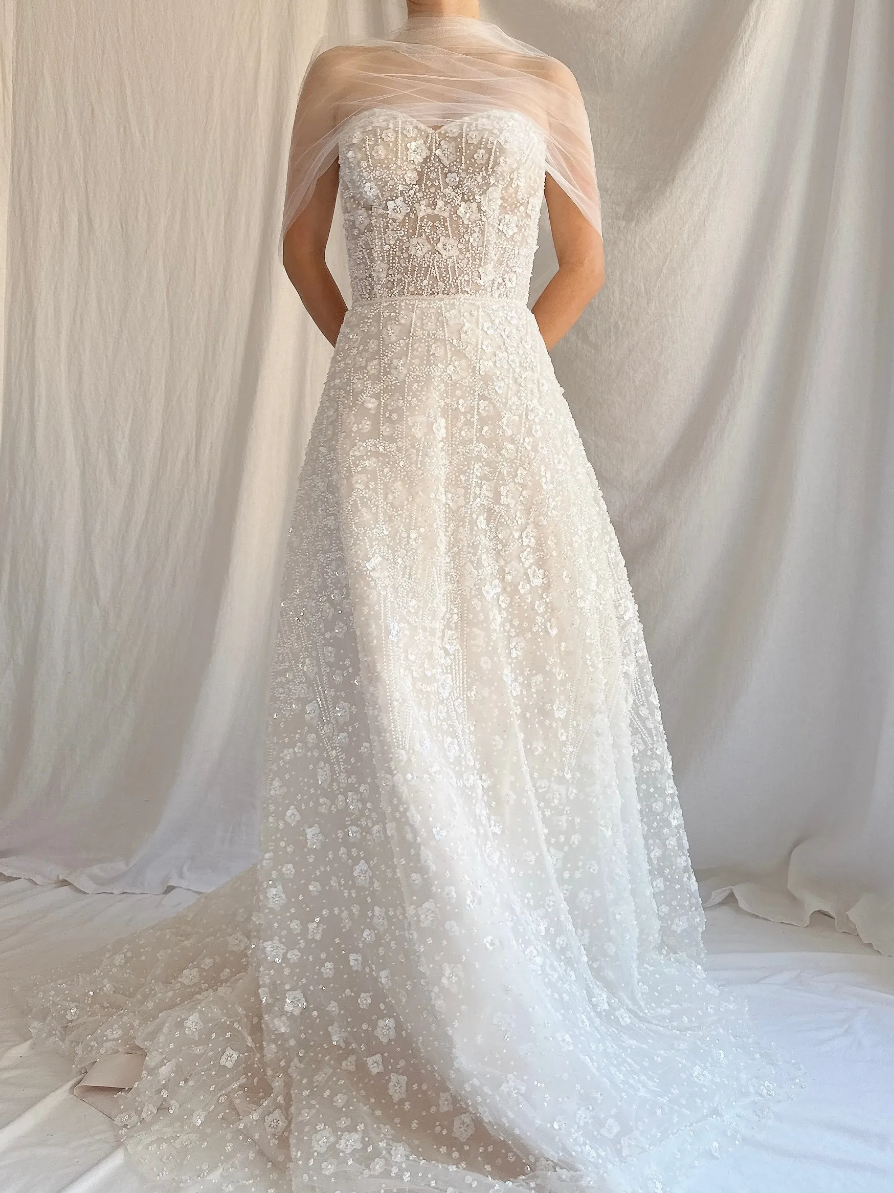 Beaded Embelished Tulle Gown - S/4