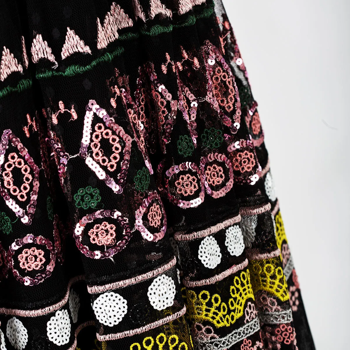 Black Polka Dot Flower Embroidery Princess Sleeve Dress