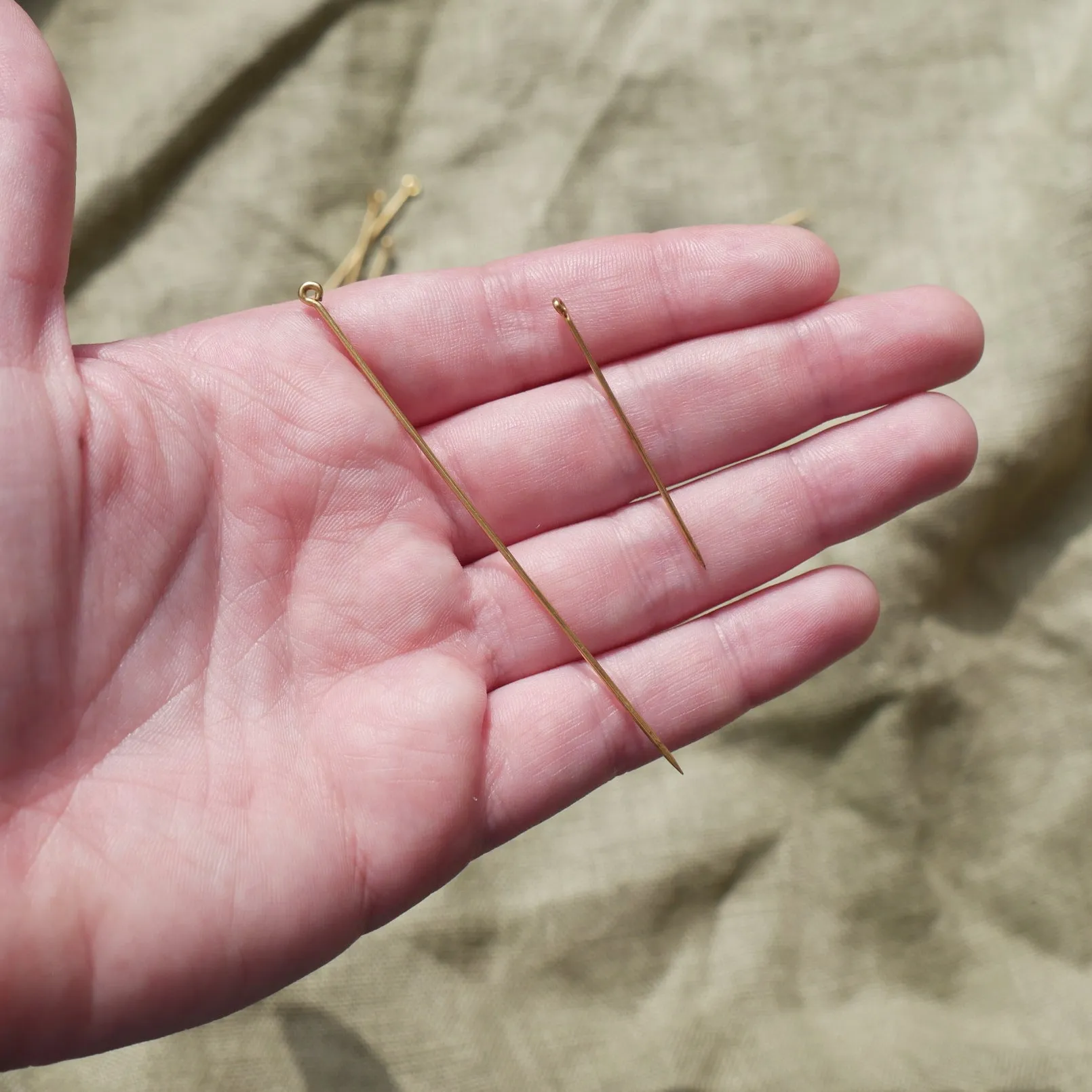 Brass Pins 5 PK