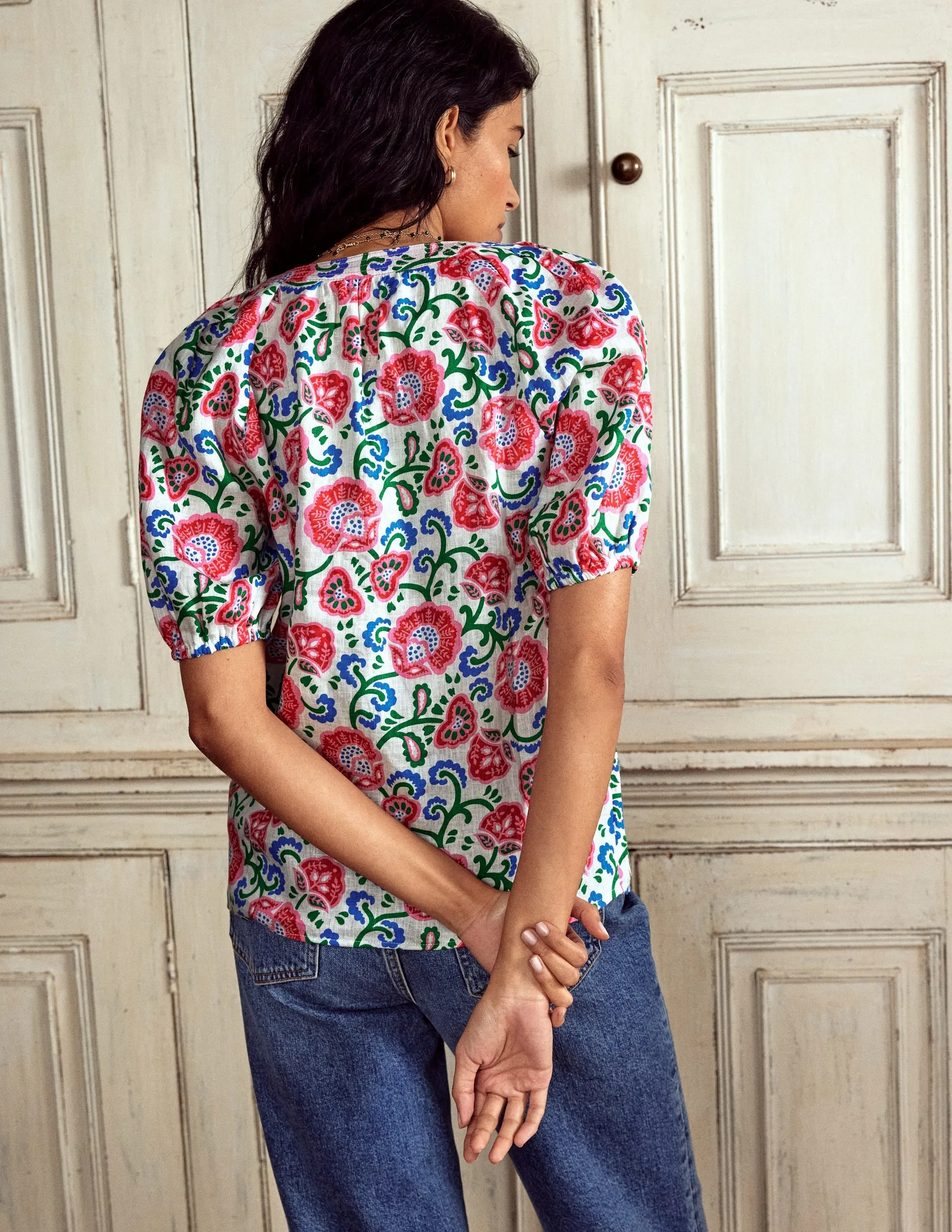 Brooke Linen Top-Ivory. Garden Vine