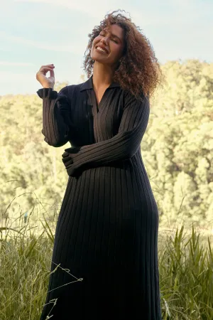 Collared Knitted Swing Dress in Black