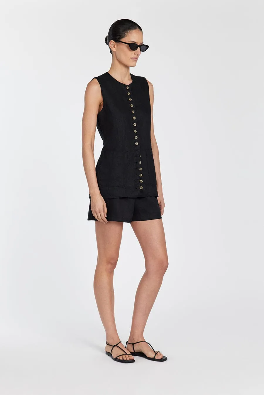 CORY BLACK LINEN SHORT