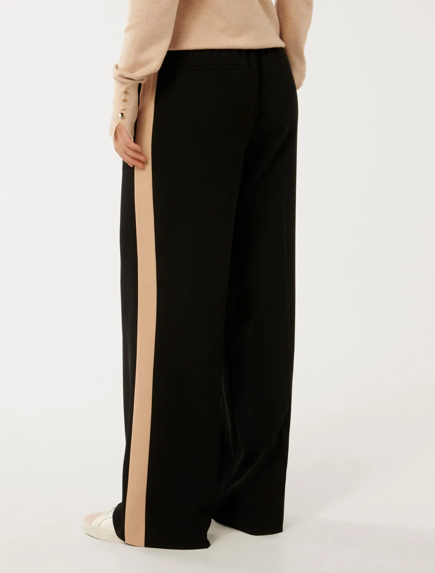 Dara Stripe Wide Leg Pants