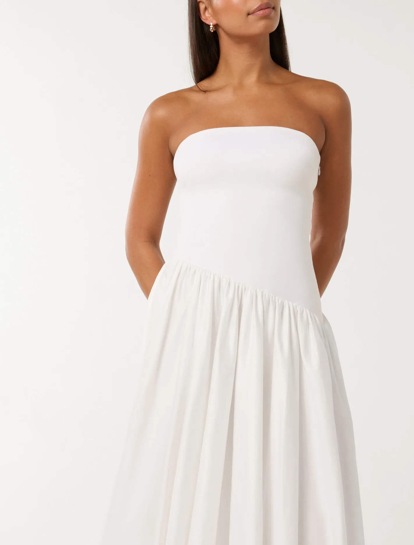 Delilah Bubble Hem Midi Dress