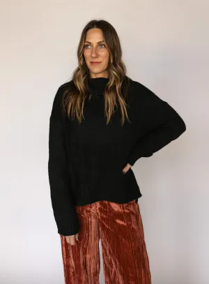 Della Turtleneck Sweater - Black - Final Sale