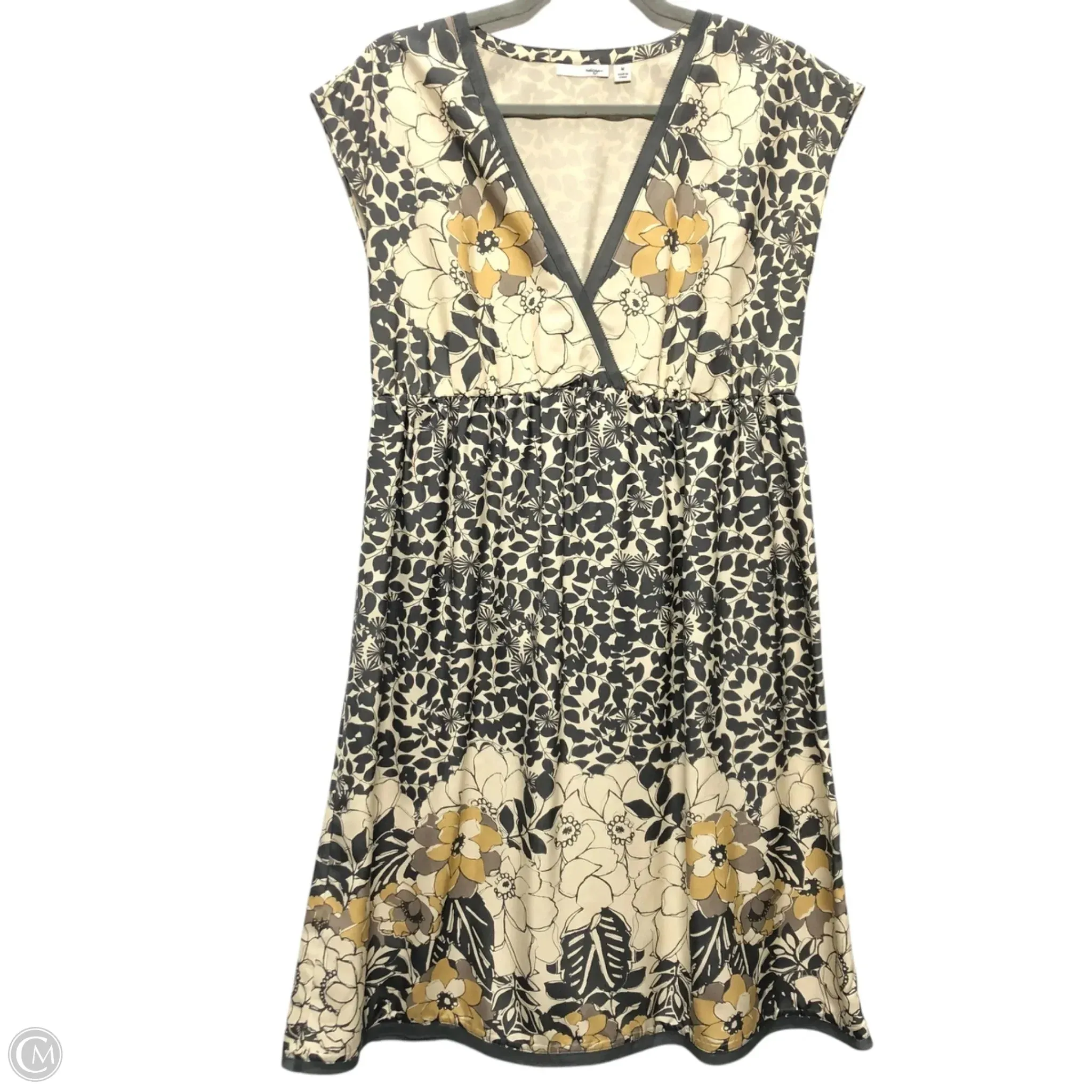 Dress Casual Short By Halogen In Grey & Tan, Size: M