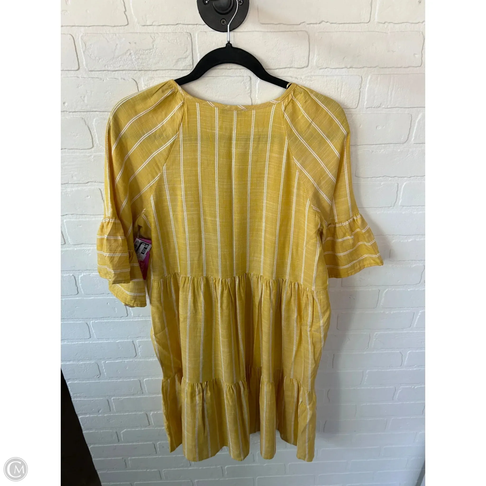Dress Casual Short By Robbie Bee In Yellow, Size: S