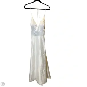 Dress Party Long By Mori Lee In White, Size: 16