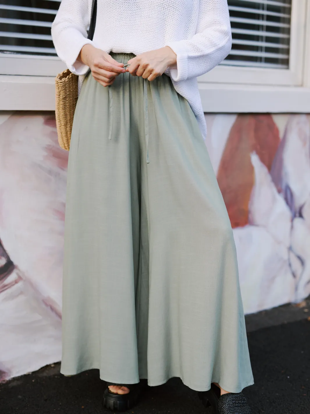 ICONIC WIDE LEG