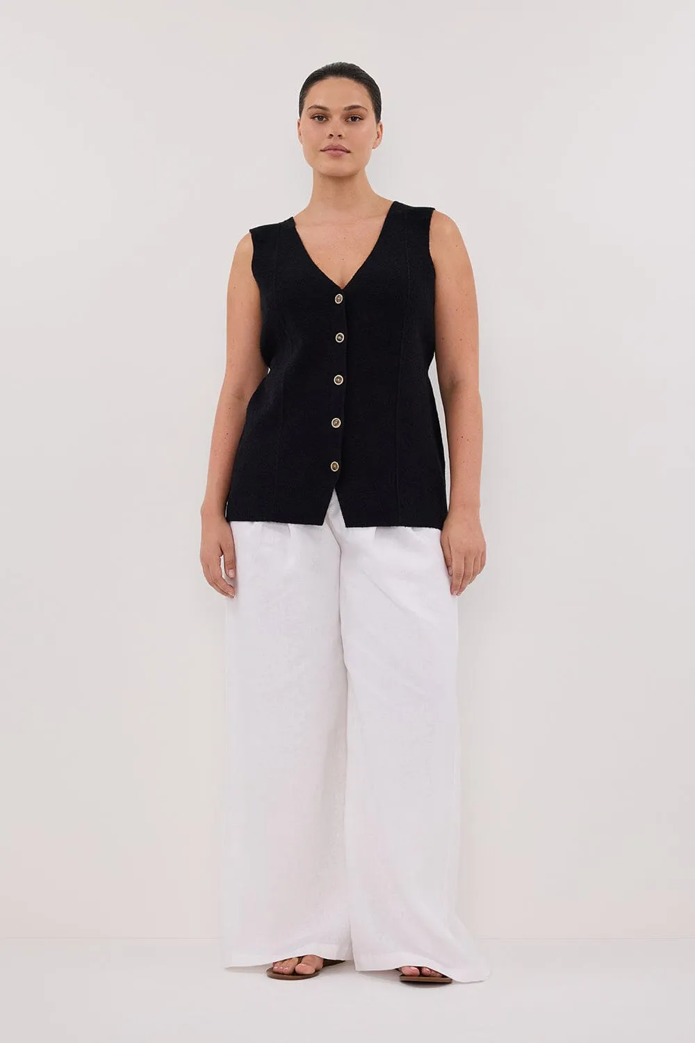 LISA BLACK TAILORED KNIT VEST