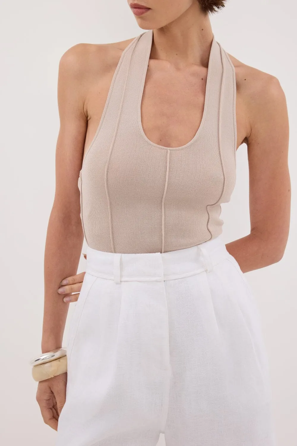 LISS STONE HALTER KNIT TOP
