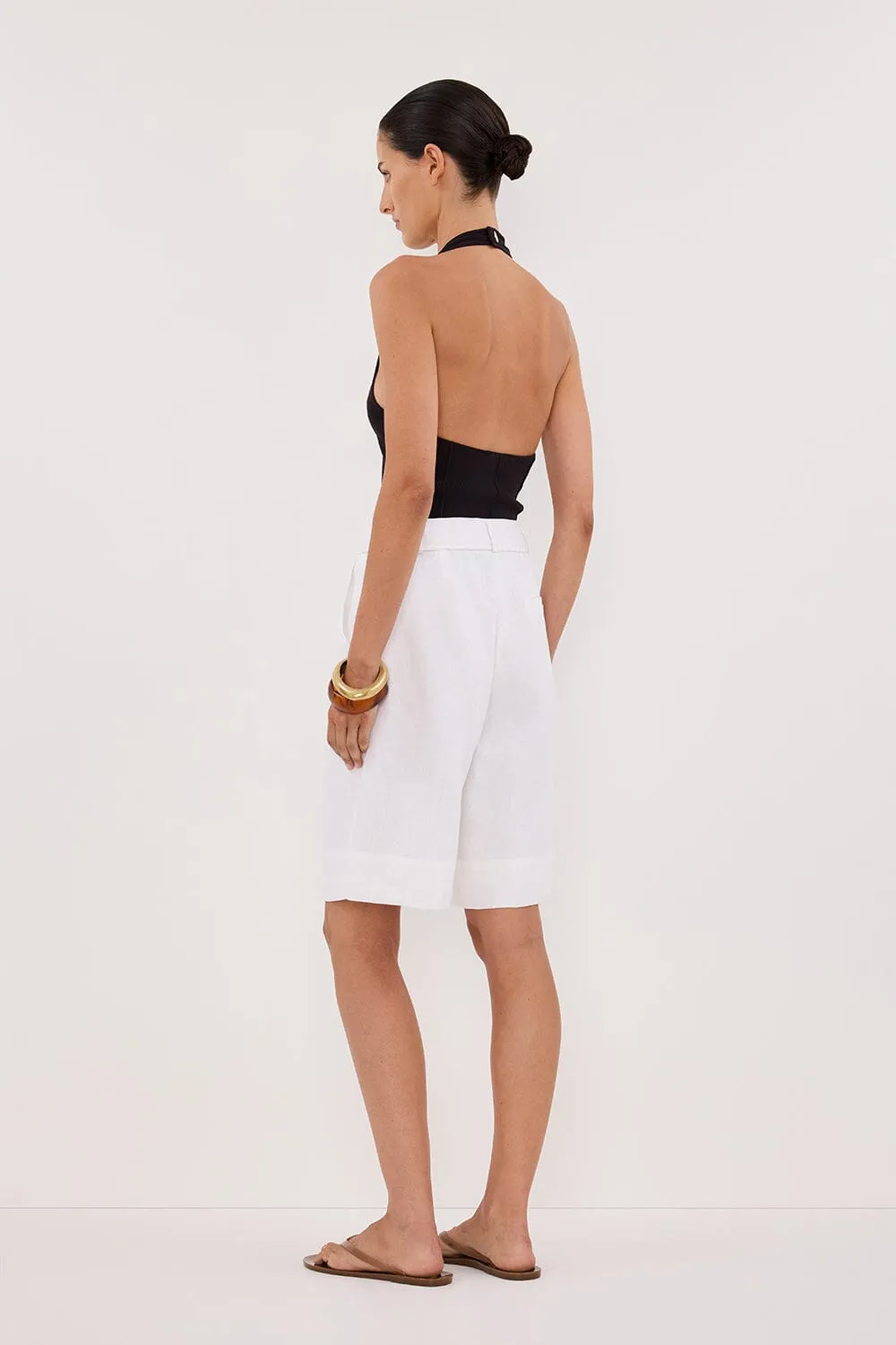 LISS WASHED BLACK HALTER KNIT TOP