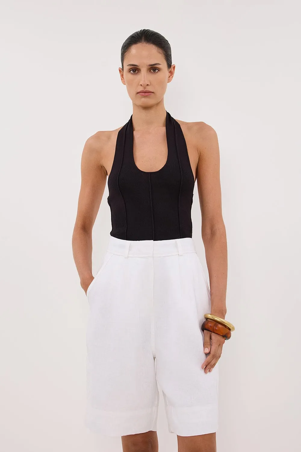LISS WASHED BLACK HALTER KNIT TOP
