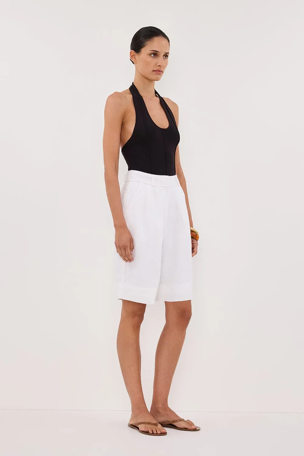 LISS WASHED BLACK HALTER KNIT TOP
