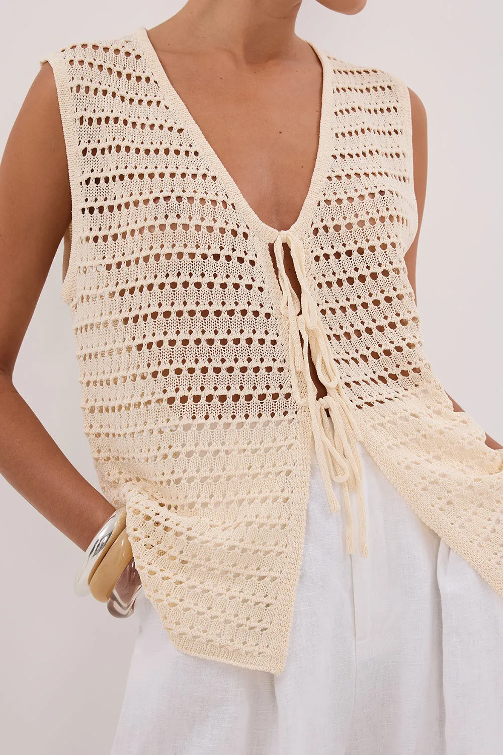 NOAH CROCHET NATURAL KNIT VEST