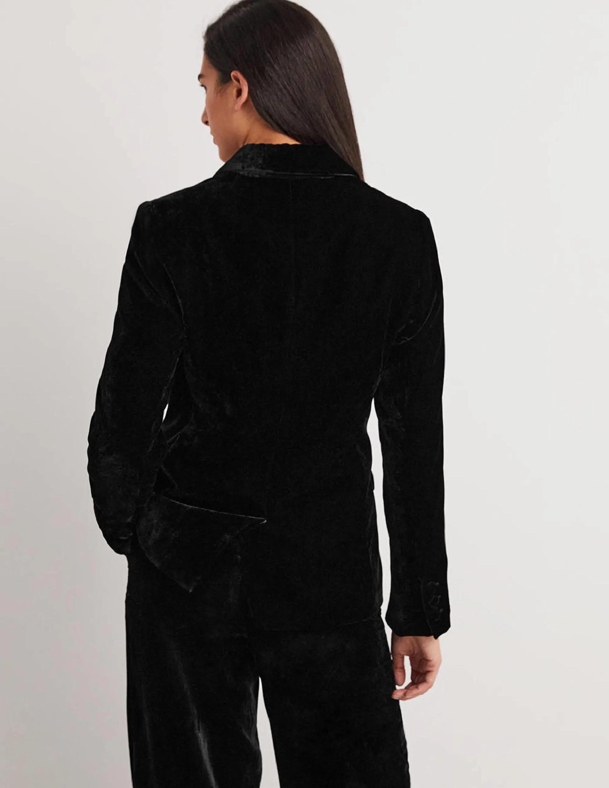 Relaxed Velvet Blazer-Black