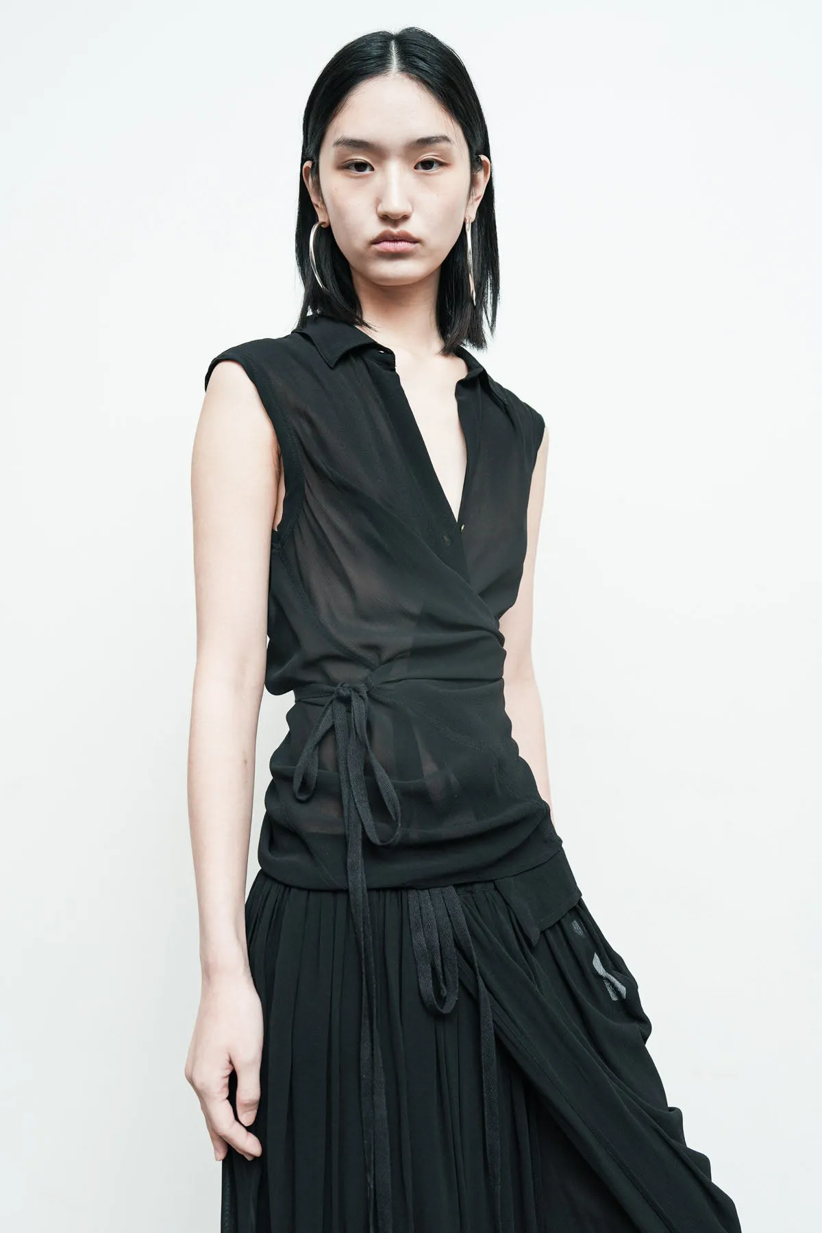 Sleeveless Roux Shirt