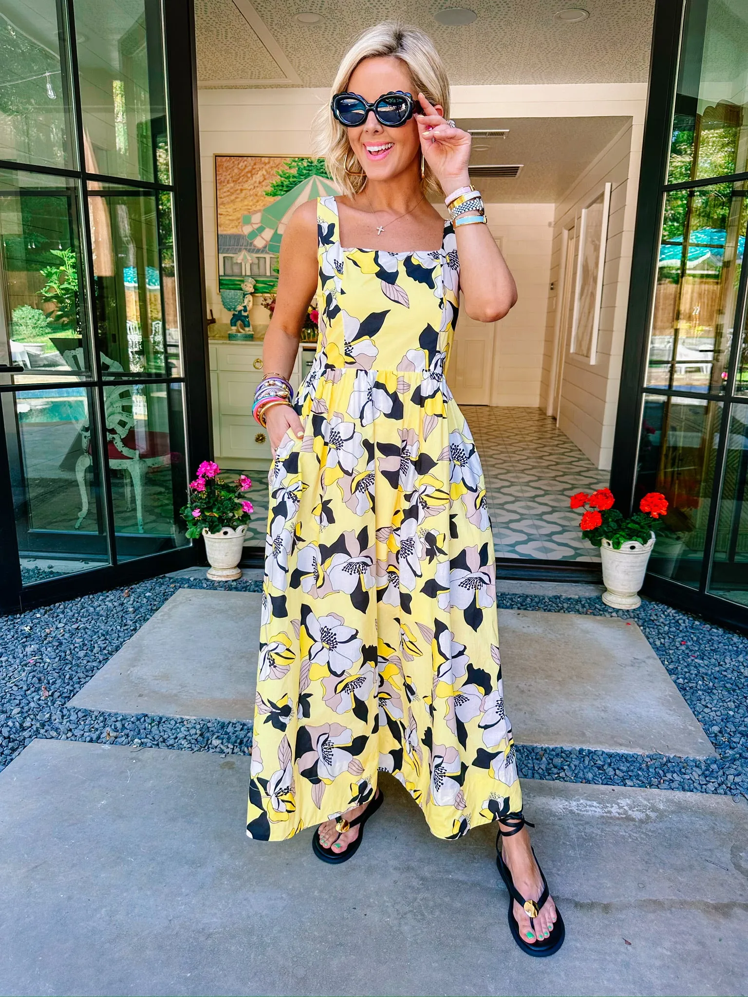 SPROUTING SUNSHINE FLORAL MIDI DRESS - YELLOW