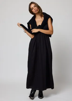 THE NIKKE MAXI