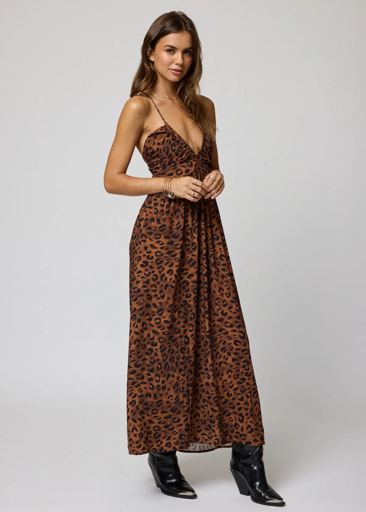 THE NIKKE MAXI