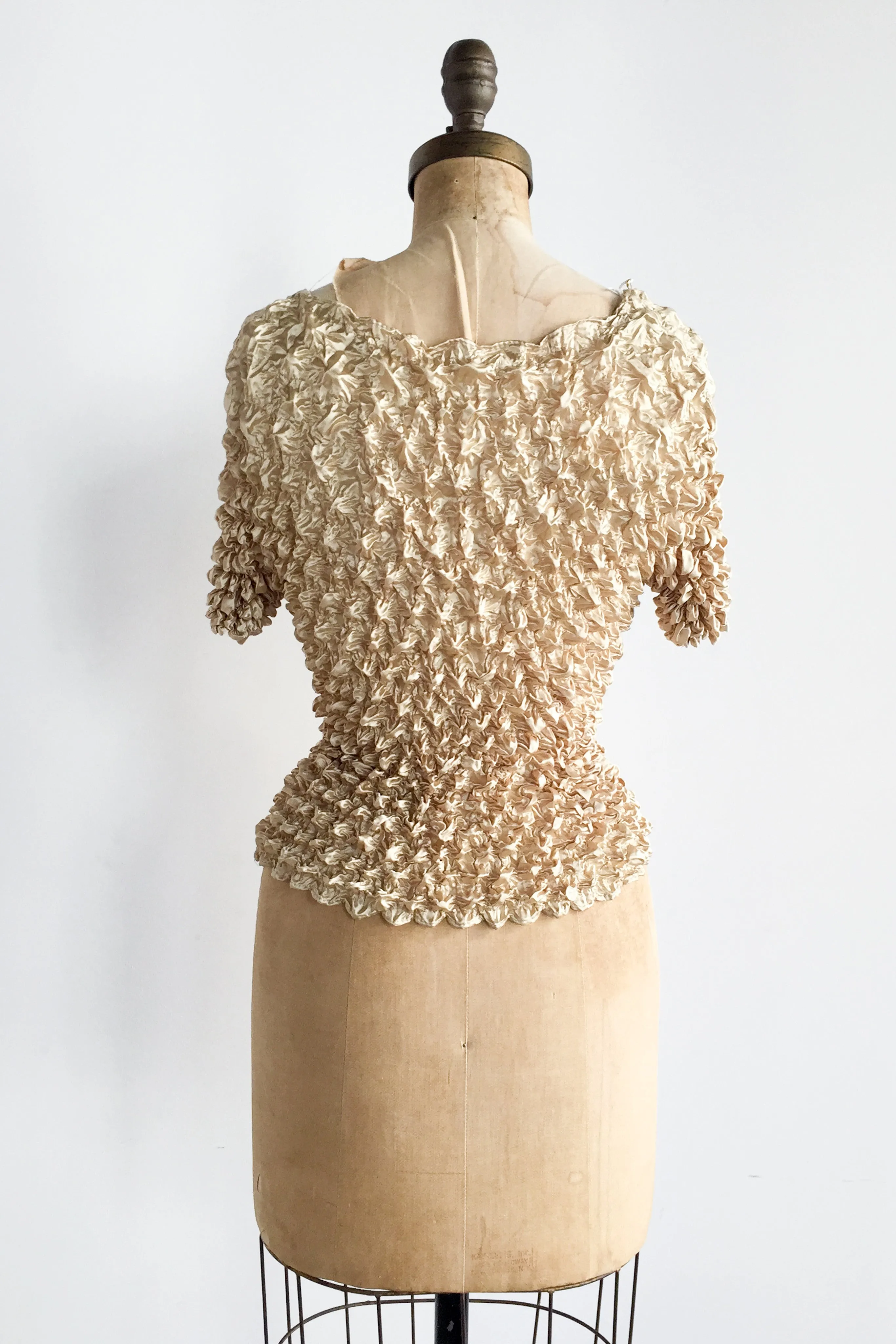 Vintage Puffed Expandible Top - S/M